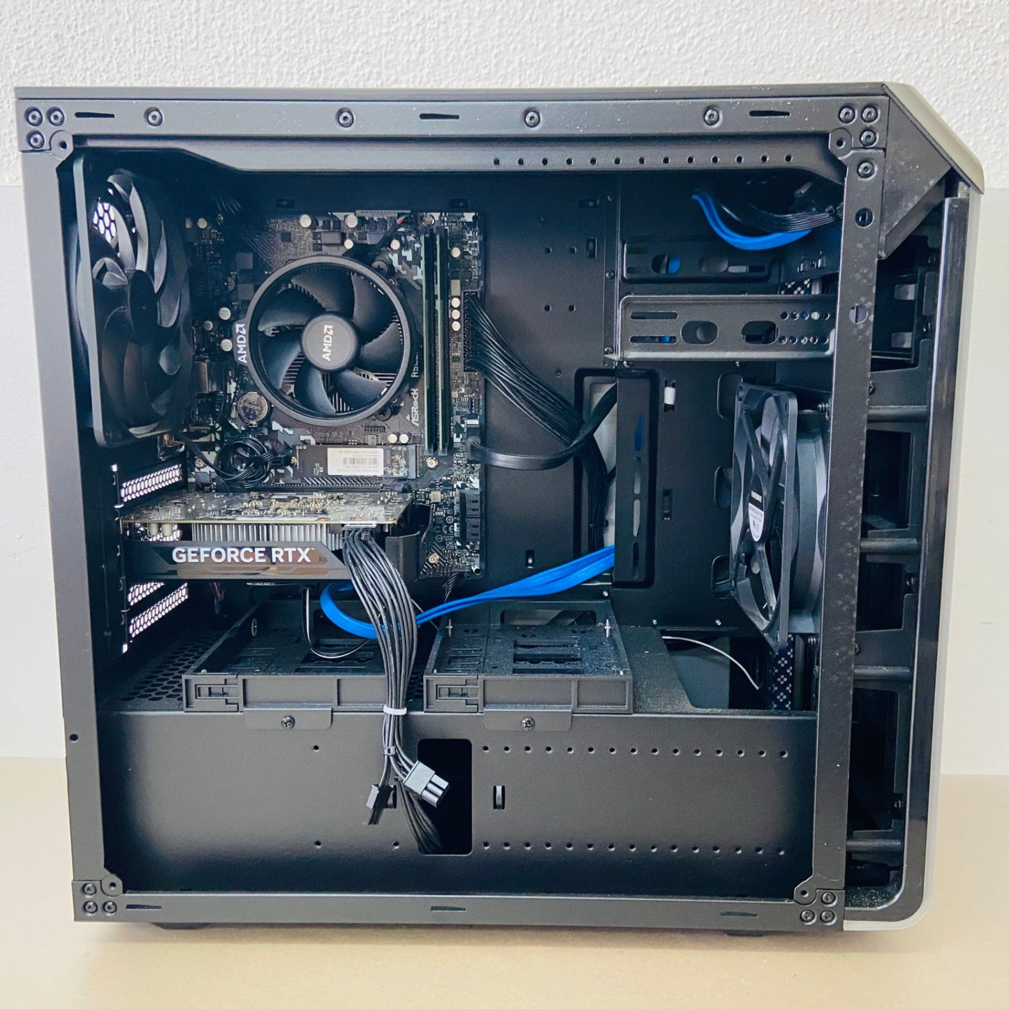 GALLERIA Ryzen5 4500 32GB SSD 1TB RTX4060【C3212-140】