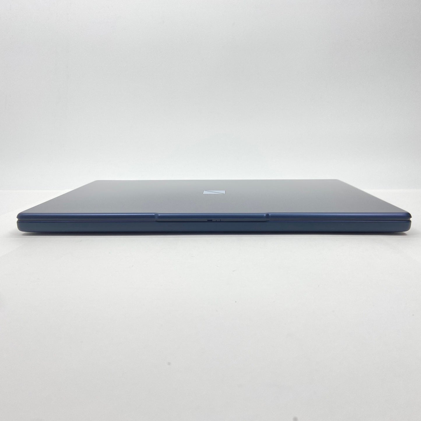 美品 LAVIE Direct N15 Slim PC-GE30GLYD2 Ryzen 3 7335U 8GB 256GB Windows11 Home バッテリー最大容量100%【C4809-100】