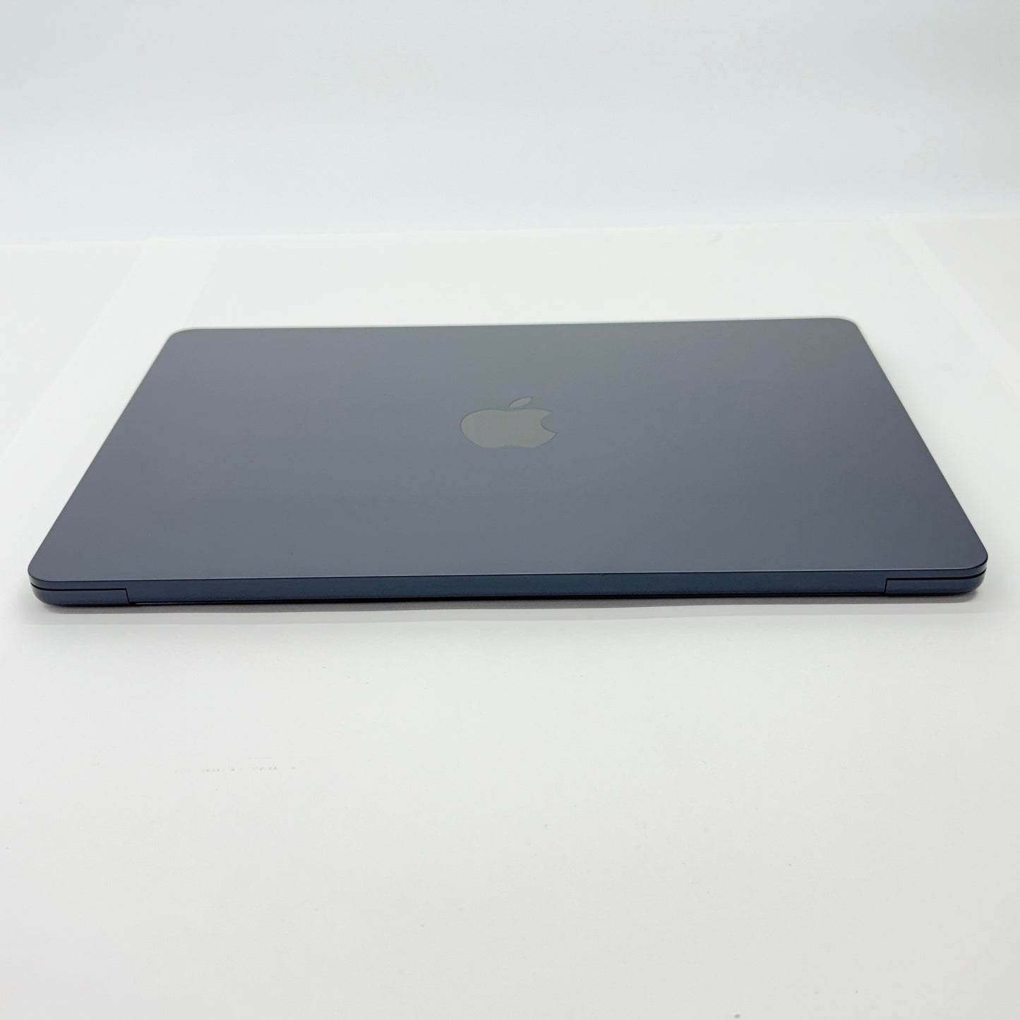 美品 新品同様 Apple MacBook Air MW123J/A M4 2025 16GB SSD 256GB 充放電回数3回 バッテリー最大容量100%【C5480-80】