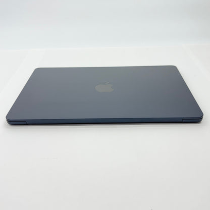 美品 新品同様 Apple MacBook Air MW123J/A M4 2025 16GB SSD 256GB 充放電回数3回 バッテリー最大容量100%【C5480-80】