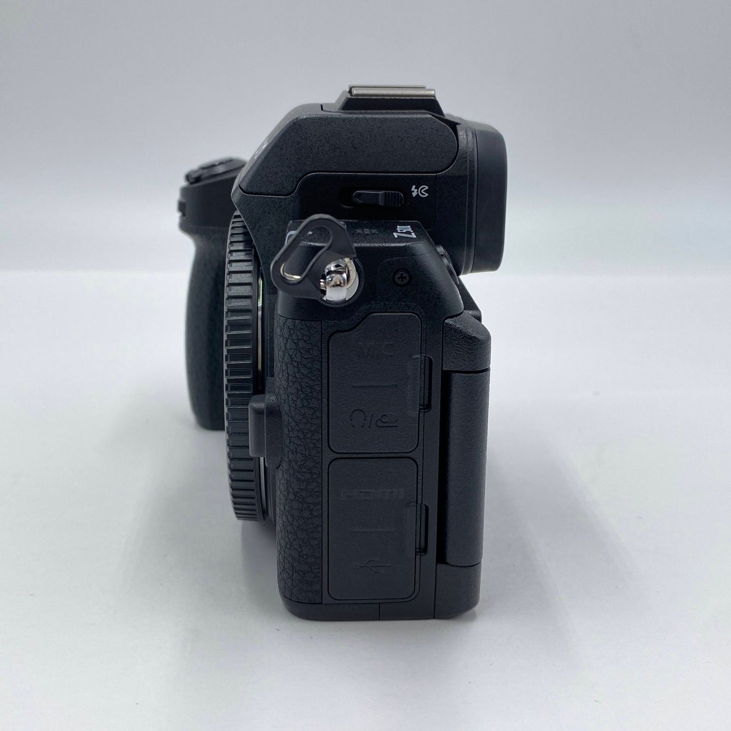 新品同様 美品 Nikon Z50 II ボディ ショット数2,725枚 【C4626-80】