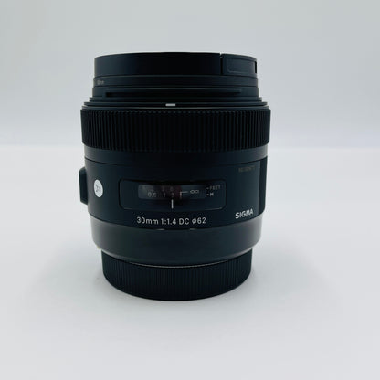 美品 SIGMA (シグマ) Art 30mm F1.4 DC HSM (キヤノンEF用)【C4836-60】