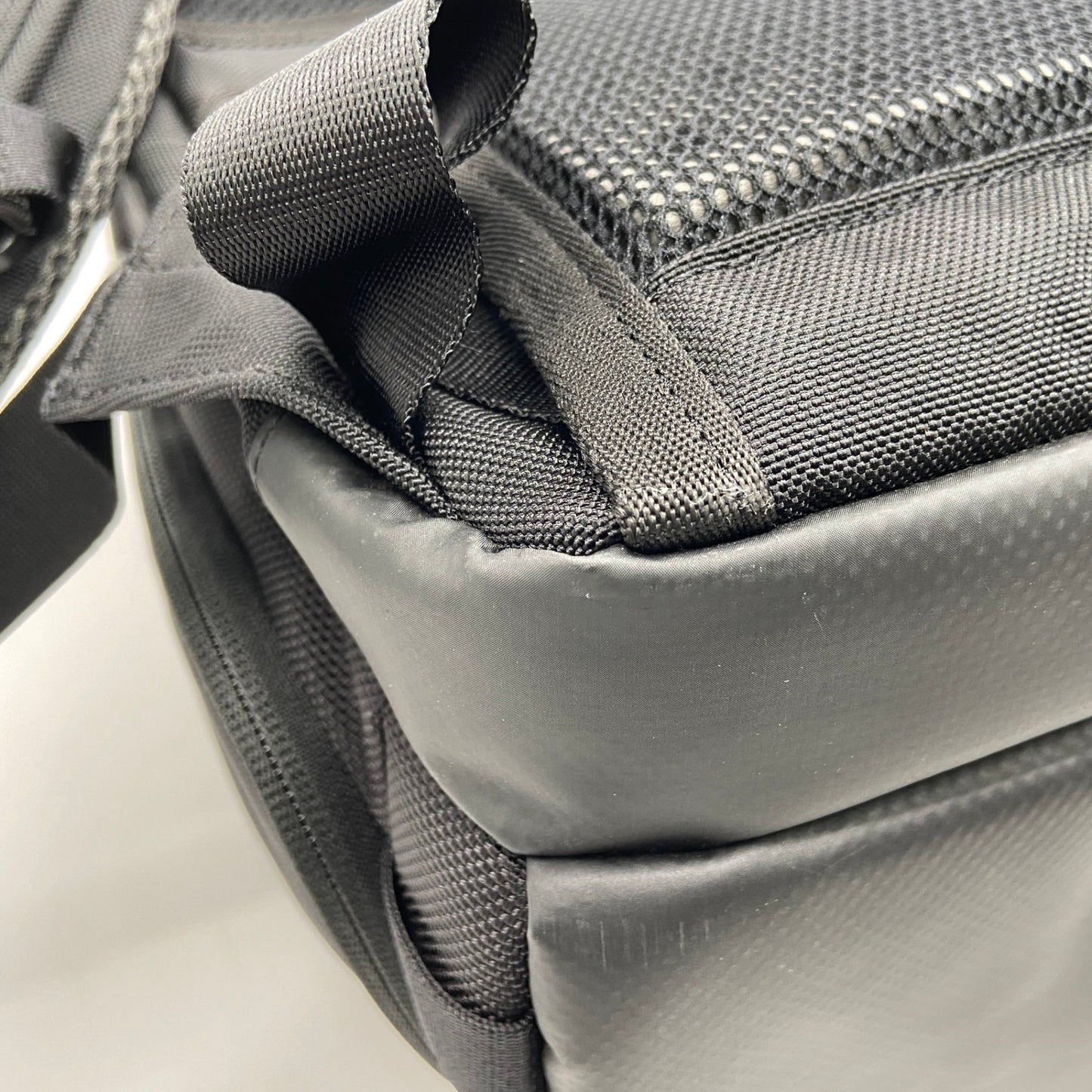 HAKUBA ハクバ カメラバッグ GW-PRO 迷彩 ブラックバックパック【C5735】
