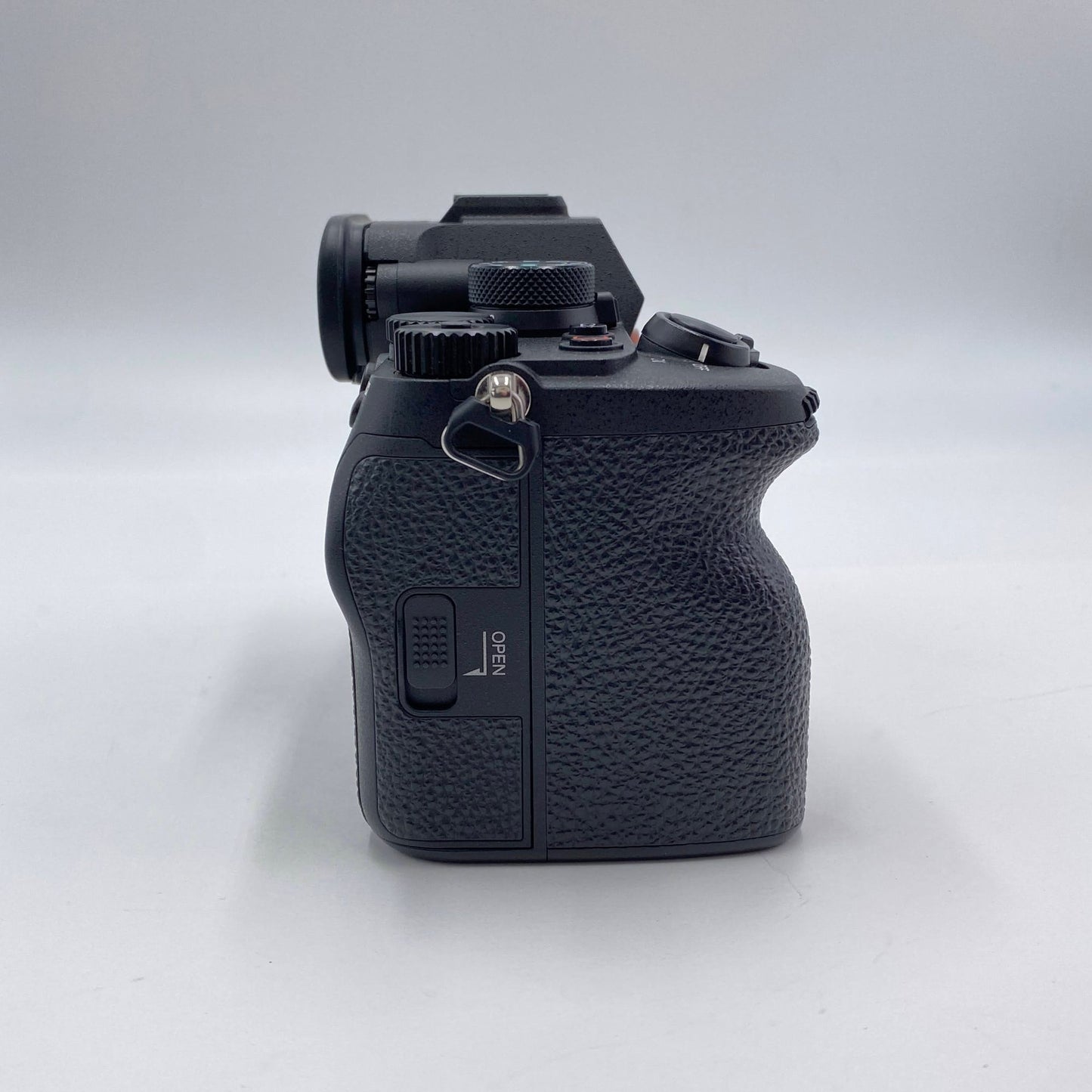 美品 ソニー  SONY α7 IV ILCE-7M4 シャッター回数7,181回【C5288-80】