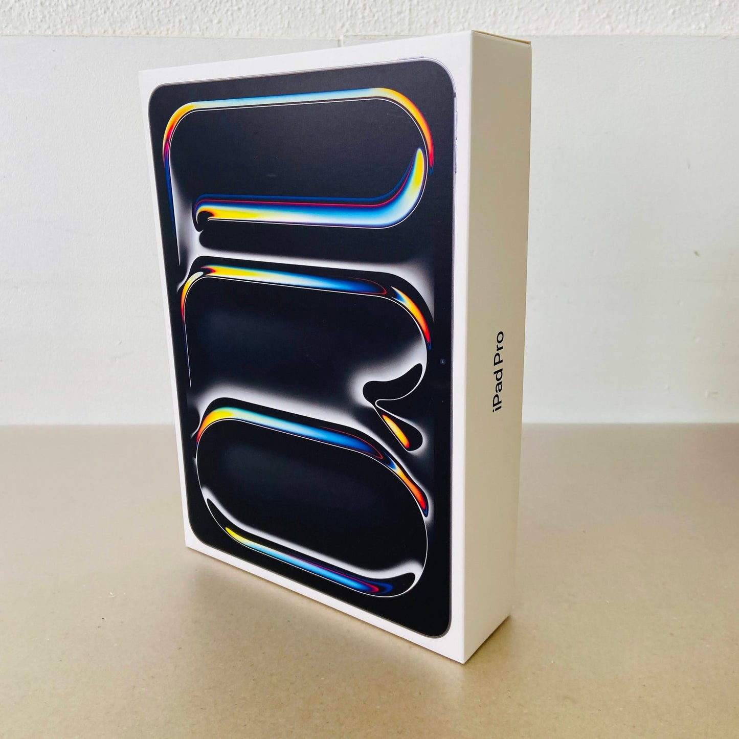 Apple iPad Pro 11インチ Wi-Fi+Cellular 256GB M4 2024年モデル MVW13J/A バッテリー最大容量100% C3386 60サイズ発送