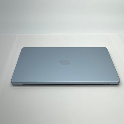 美品 新品同様 MacBook Air 13.6インチ M4チップ 16GB 512GBストレージ Liquid Retinaディスプレイ MC6U4J/A スカイブルー バッテリー最大容量100% 【C5457-80】限定保証有効期限：2026年7月16日