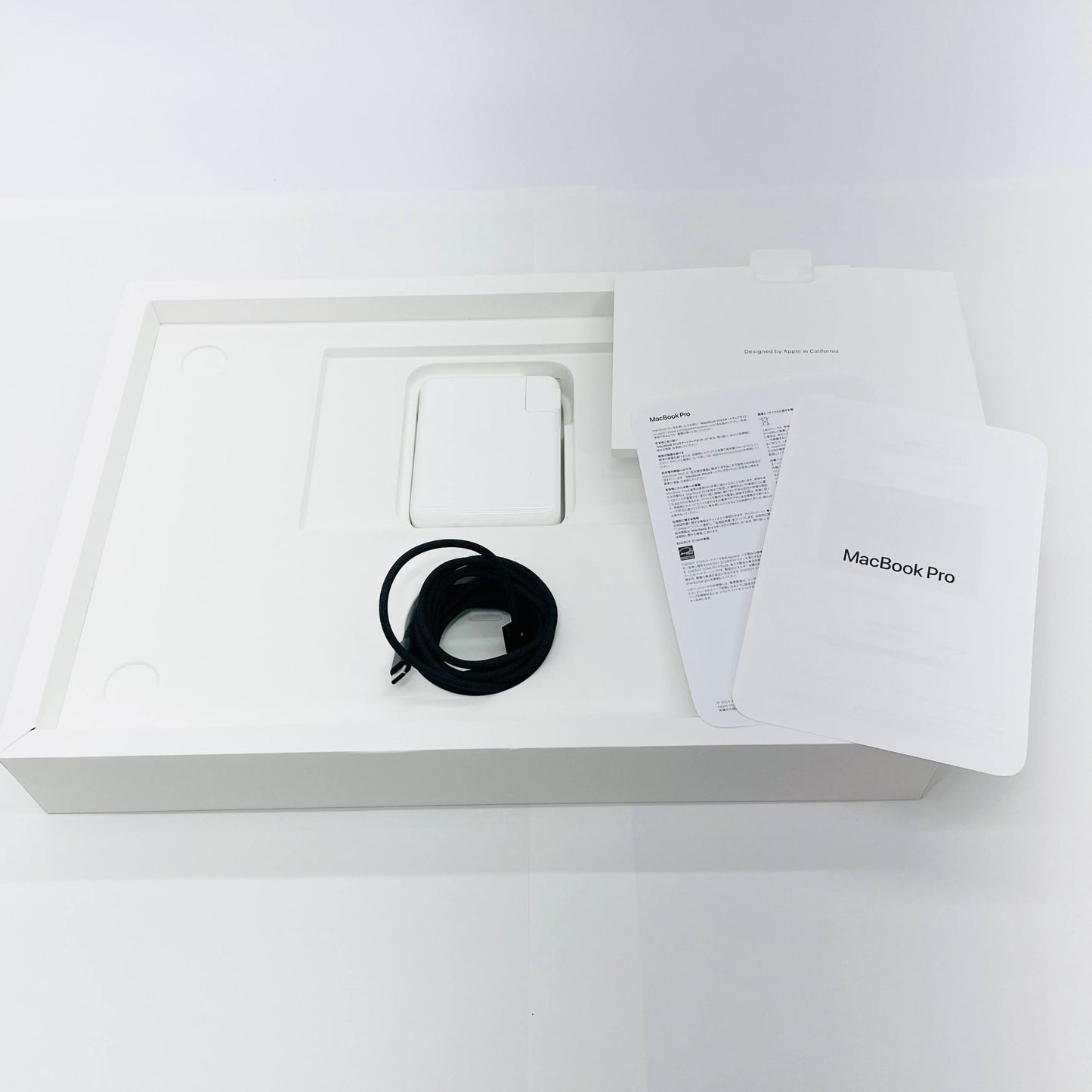 美品 Apple MacBook Pro 16インチ 2024 M4 Pro 48GB 1TB バッテリー最大容量100%【C4755-100】