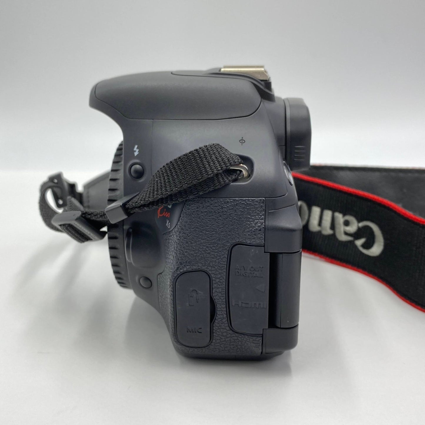 美品 キャノン Canon EOS Kiss X5 EF-S 18-55IS II キット シャッター回数1,155 【C5537】