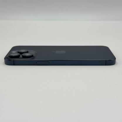 iPhone 15 Pro Max 1TB MU723J/A SIMフリー版 ブルーチタニウム バッテリー最大容量81%【C6035-C】