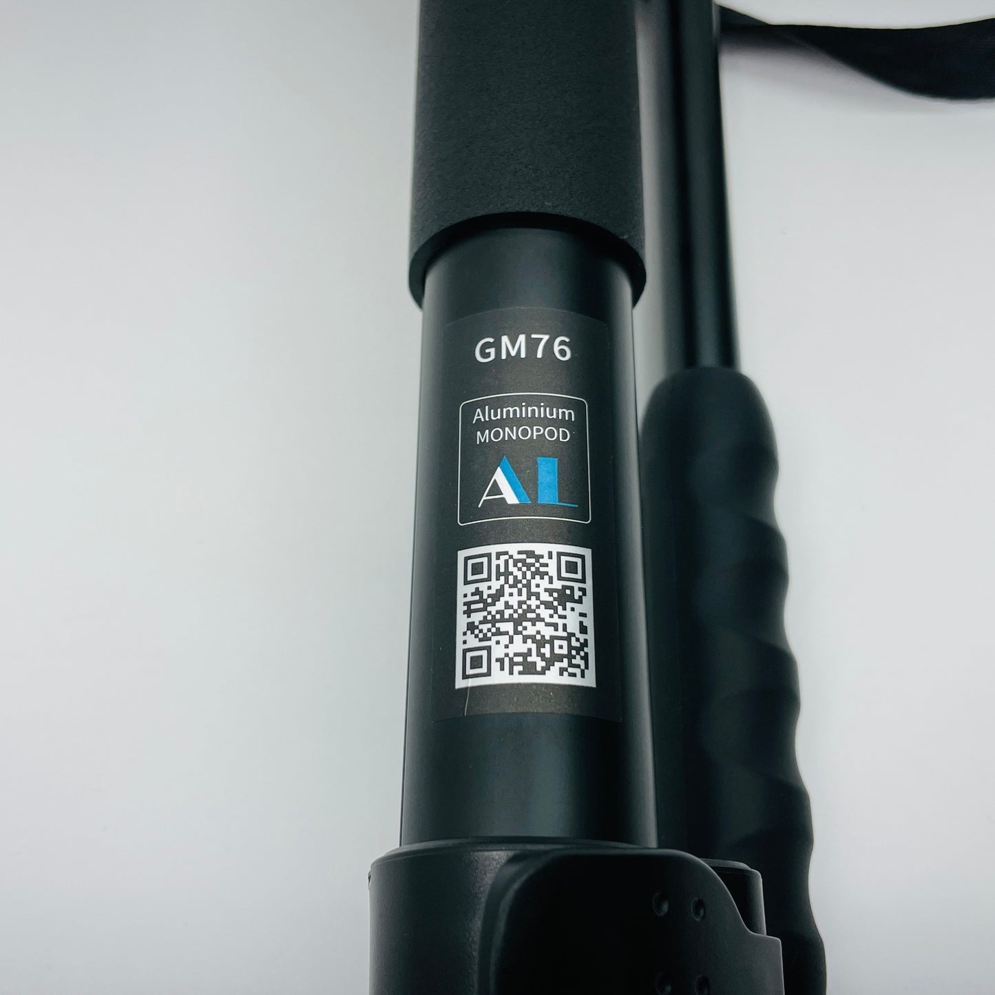 美品 NEEWER プロカメラ一脚 フィート付き 179cm GM76 伸縮自在アルミニウム一脚【C4370-120】