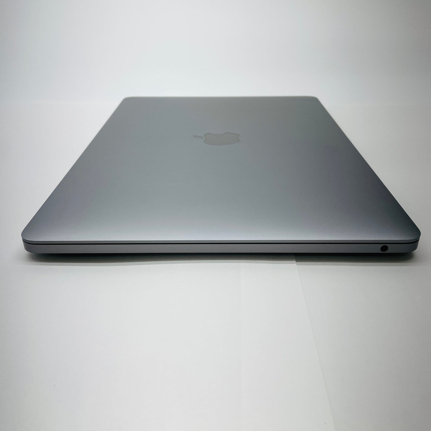 Apple MacBook Pro 2020 13インチ i5 16GB 256GB 付属品完備【C4000-80】