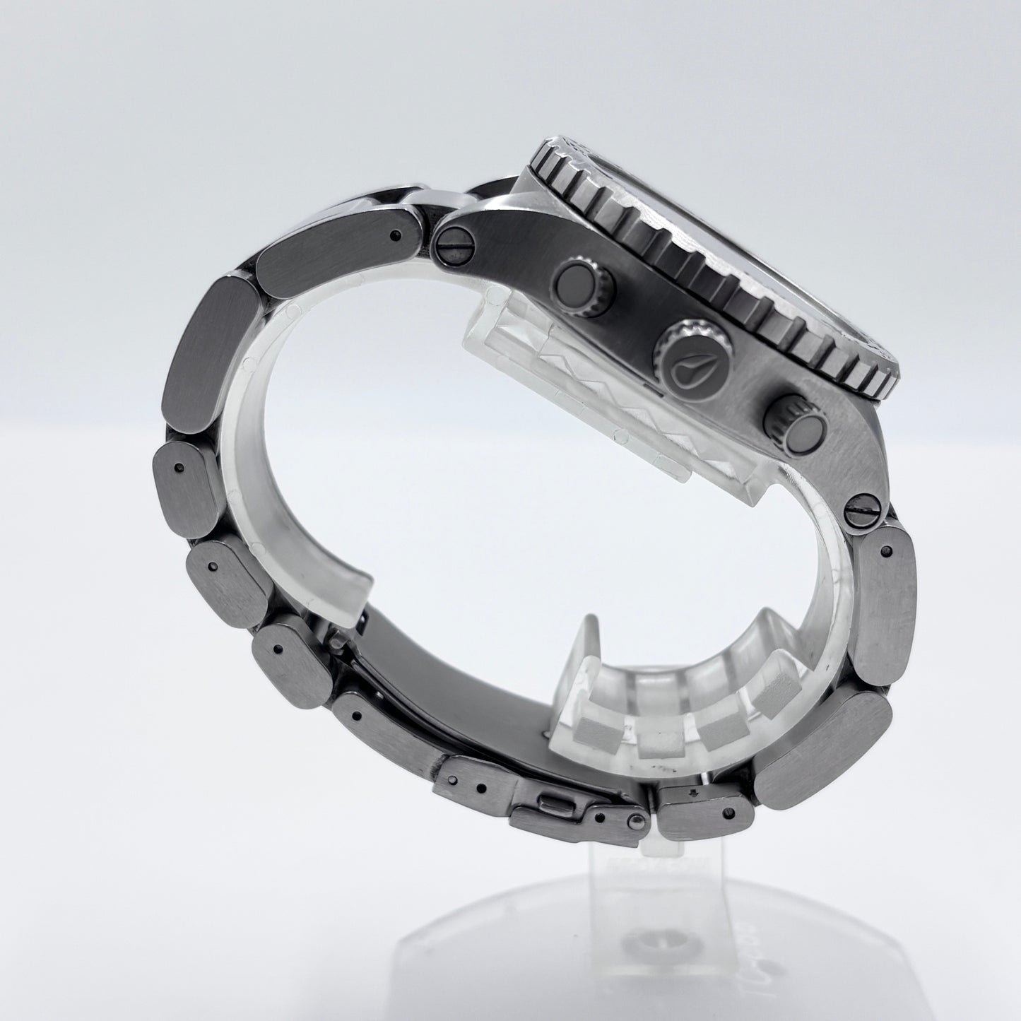 NIXON ニクソン THE 42-20 CHRONO 腕時計【C8325-C】