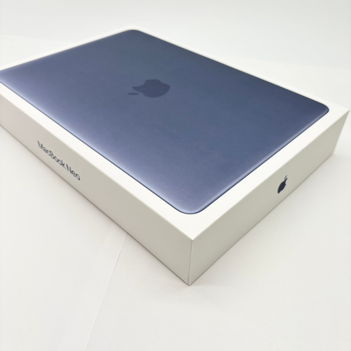 新品未開封 Apple MacBook Neo 8GB 256GB インディゴ　 MHFF4J/A 【C8181-80】