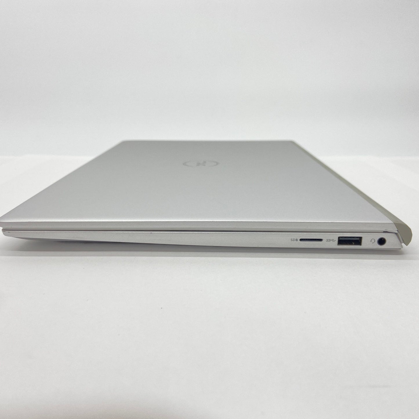 DELL Inspiron 5405 P130G Ryzen 5 4500U 8GB SSD256GB Windows11Home 【C1990-80】