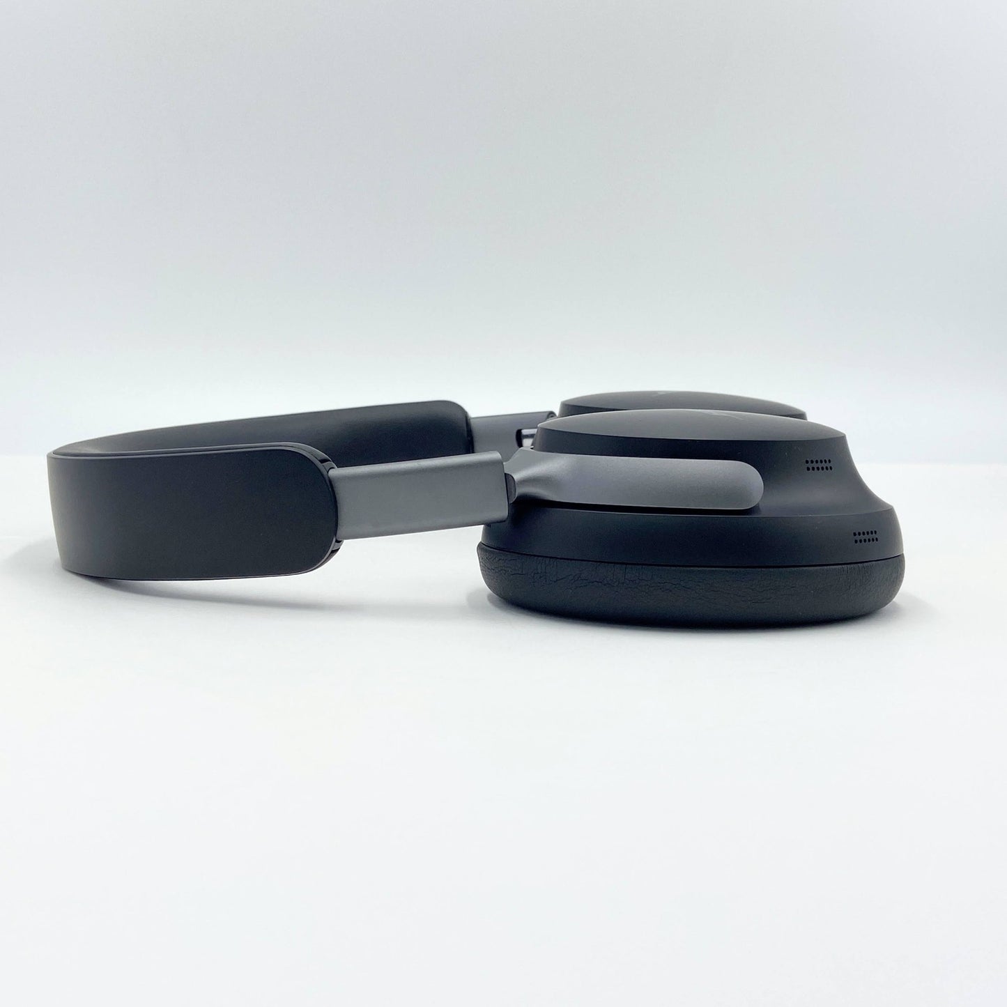 美品 BOSE QuietComfort Ultra Headphones	【C5112-60】
