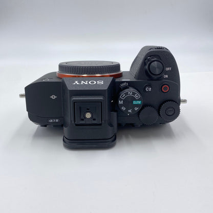 美品 ソニー SONY α7 IV ILCE-7M4 付属品完備 シャッター回数810回【C5202】