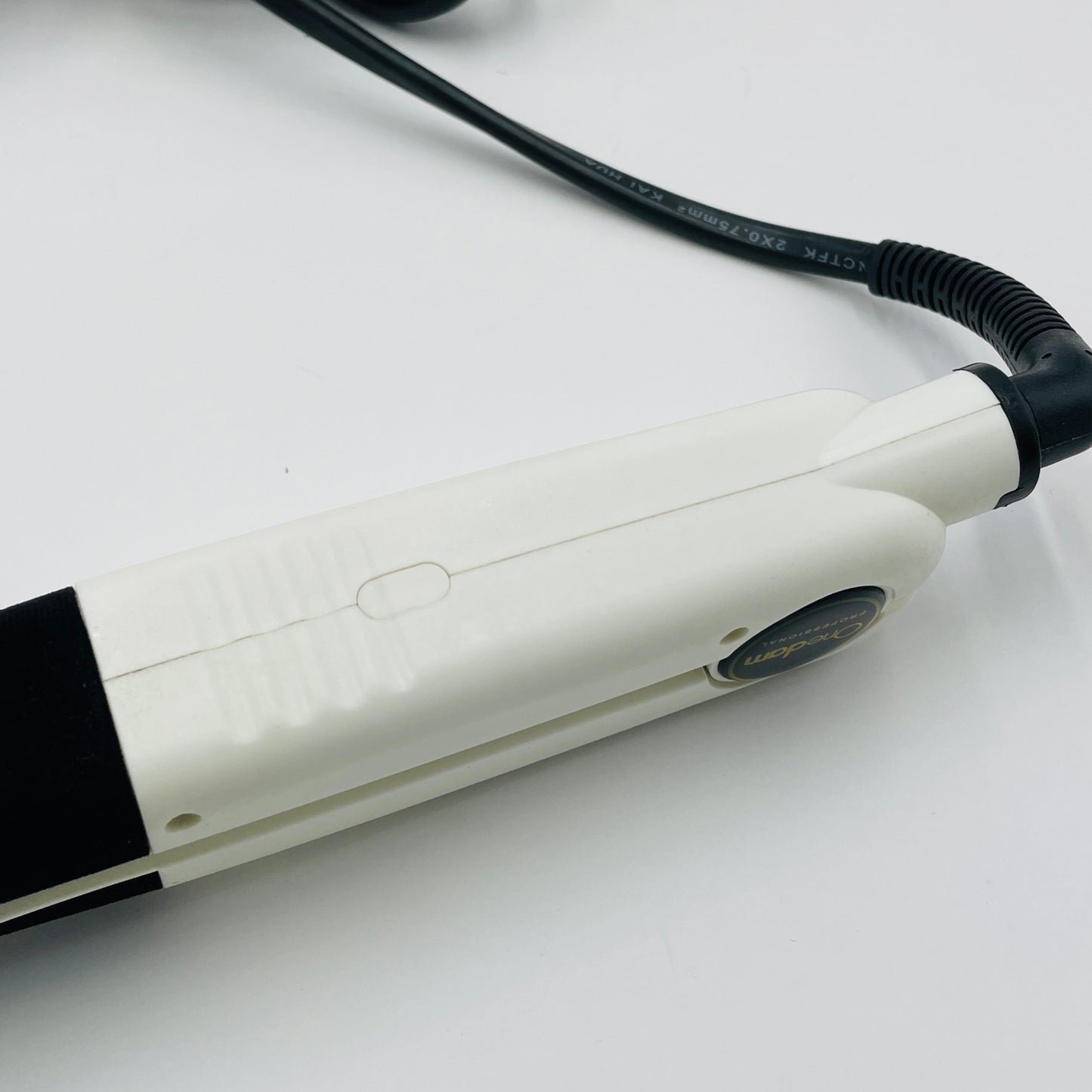 Onedam スタンダードヘアアイロン AHI-251	【C4815-60】