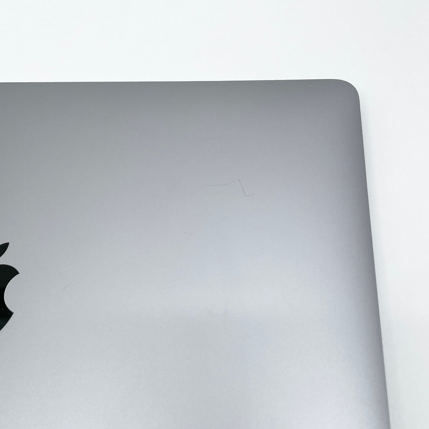 MacBook Air Retina 13インチ (Late 2020) Apple M1 8コア/8GB/SSD 256GB スペースグレイ MGN63J/A  バッテリー最大容量93% 【C8228-80】