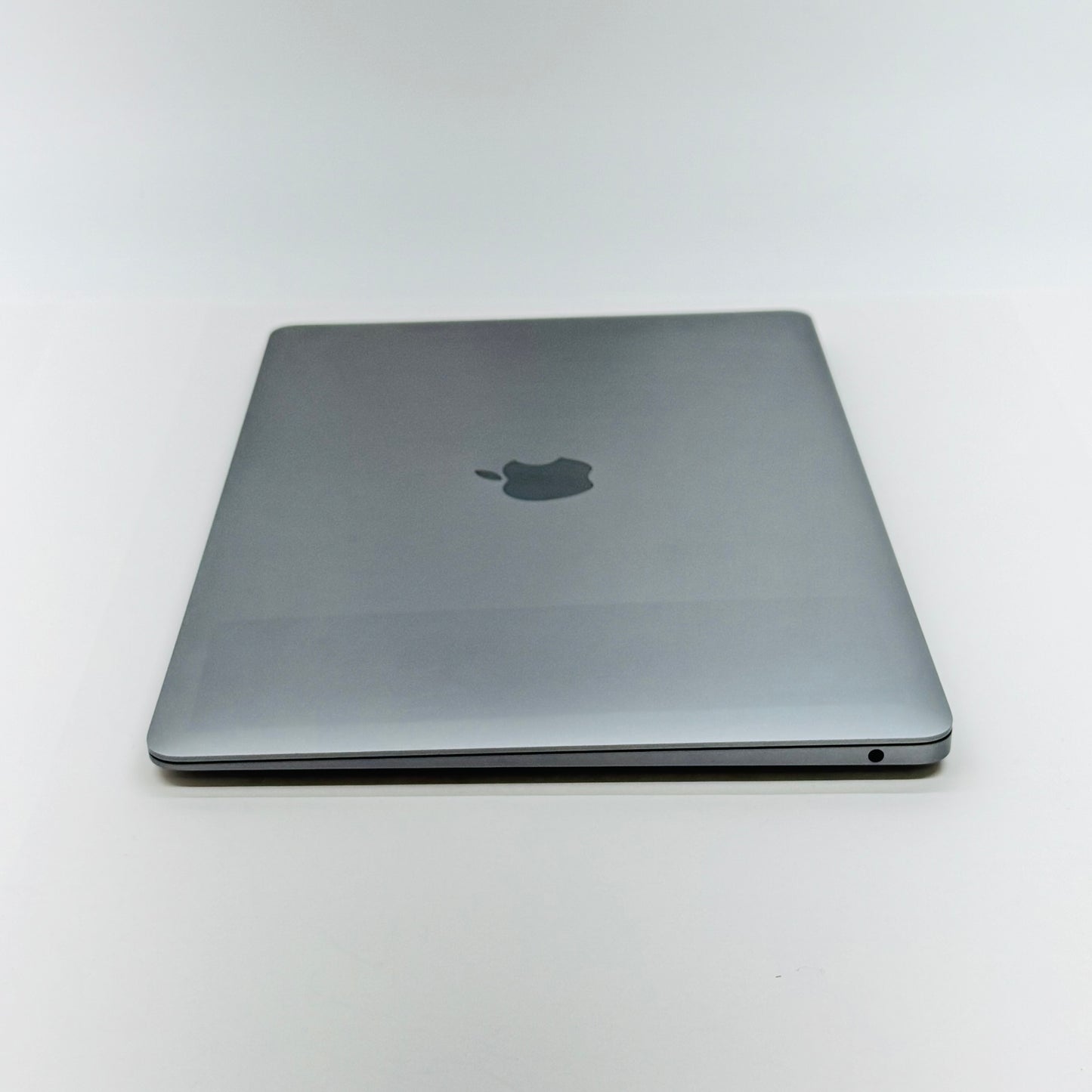 Apple MacBook Air 2018 13インチ Core i5 8GB 256GB  MRE92J/A  【C4448-80】