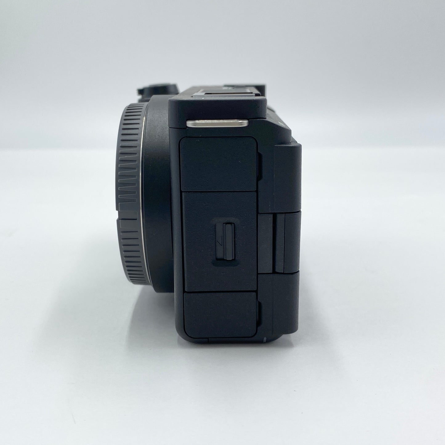 美品 ソニー SONY VLOGCAM ZV-E10 II ボディ 【C4586】