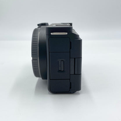 美品 ソニー SONY VLOGCAM ZV-E10 II ボディ 【C4586】