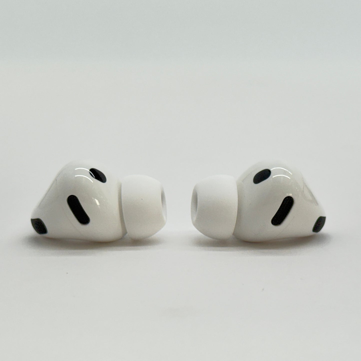 Apple AirPods Pro 3 ワイヤレスイヤホン【C7303-N】