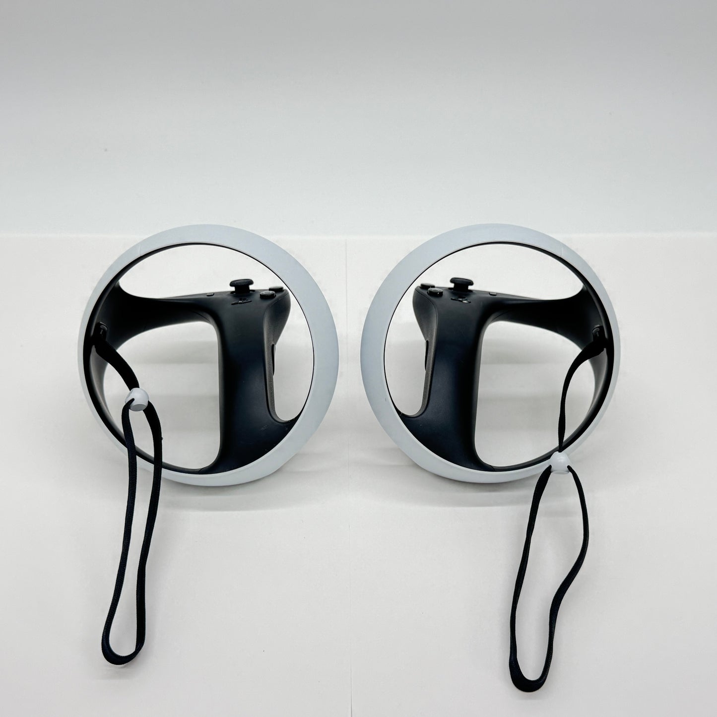 美品 PlayStation VR2 PSVR2 CFIJ-17000 ヘッドセット【C6915-120】