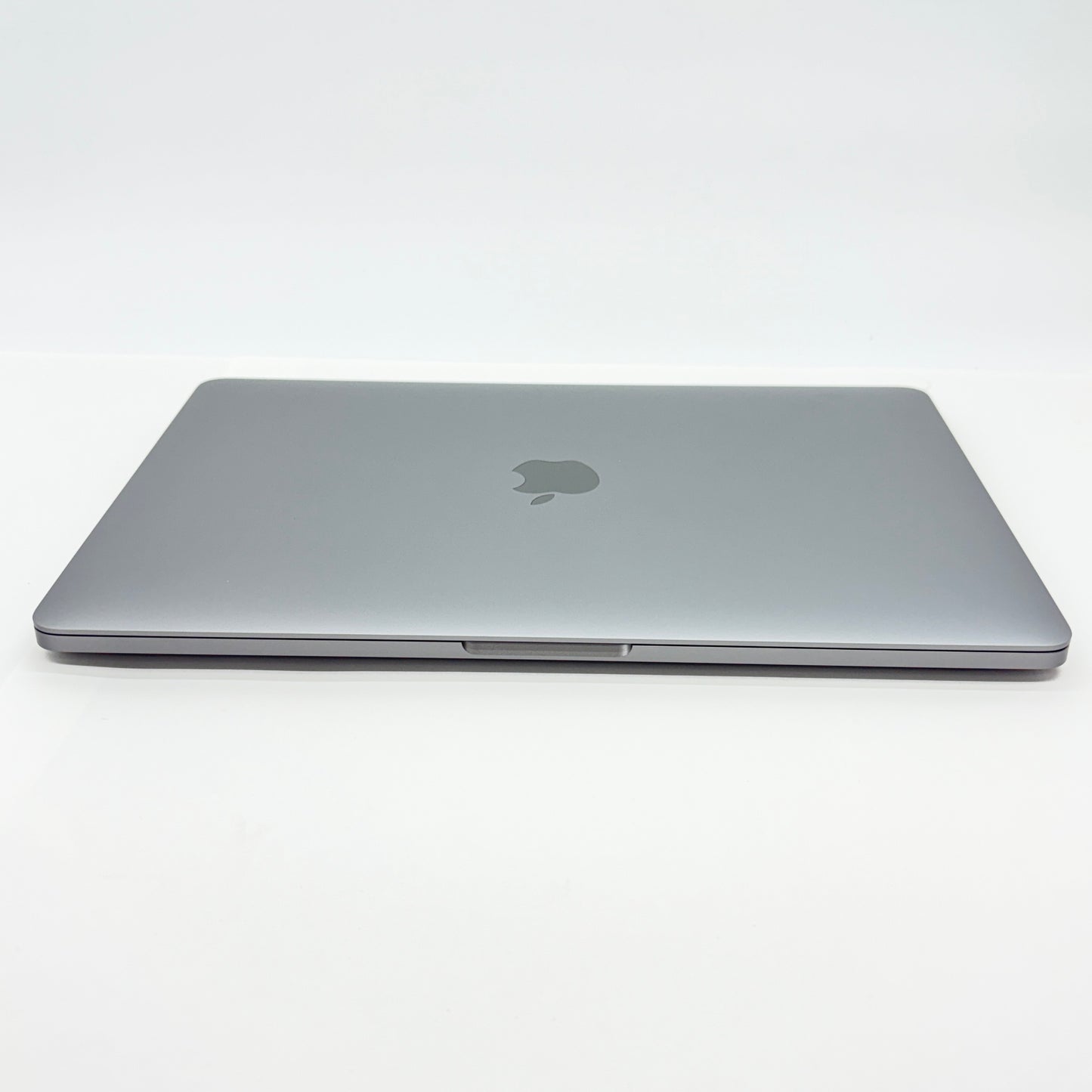 美品 新品同様 MacBook Pro Retina 13インチ (Mid 2022) Apple M2 8コア/8GB/SSD 256GB スペースグレイ MNEH3J/A バッテリー最大容量100%【C5466-80】