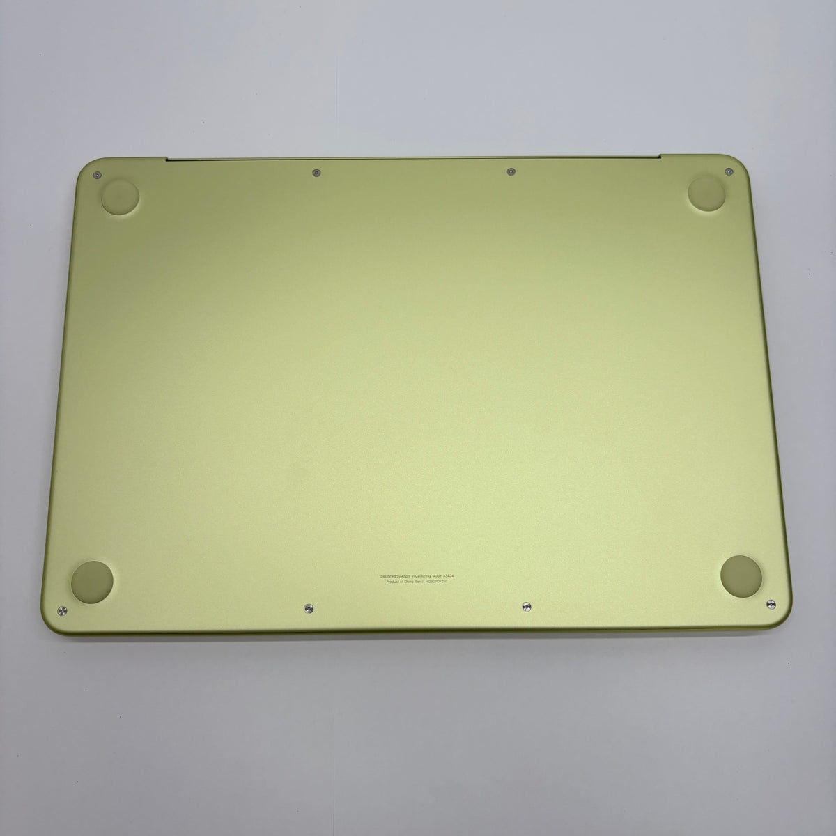 美品 Apple MacBook NEO MHFE4J/A 13インチ 8GB 512GB シトラス バッテリー最大容量100%【C9269-80】