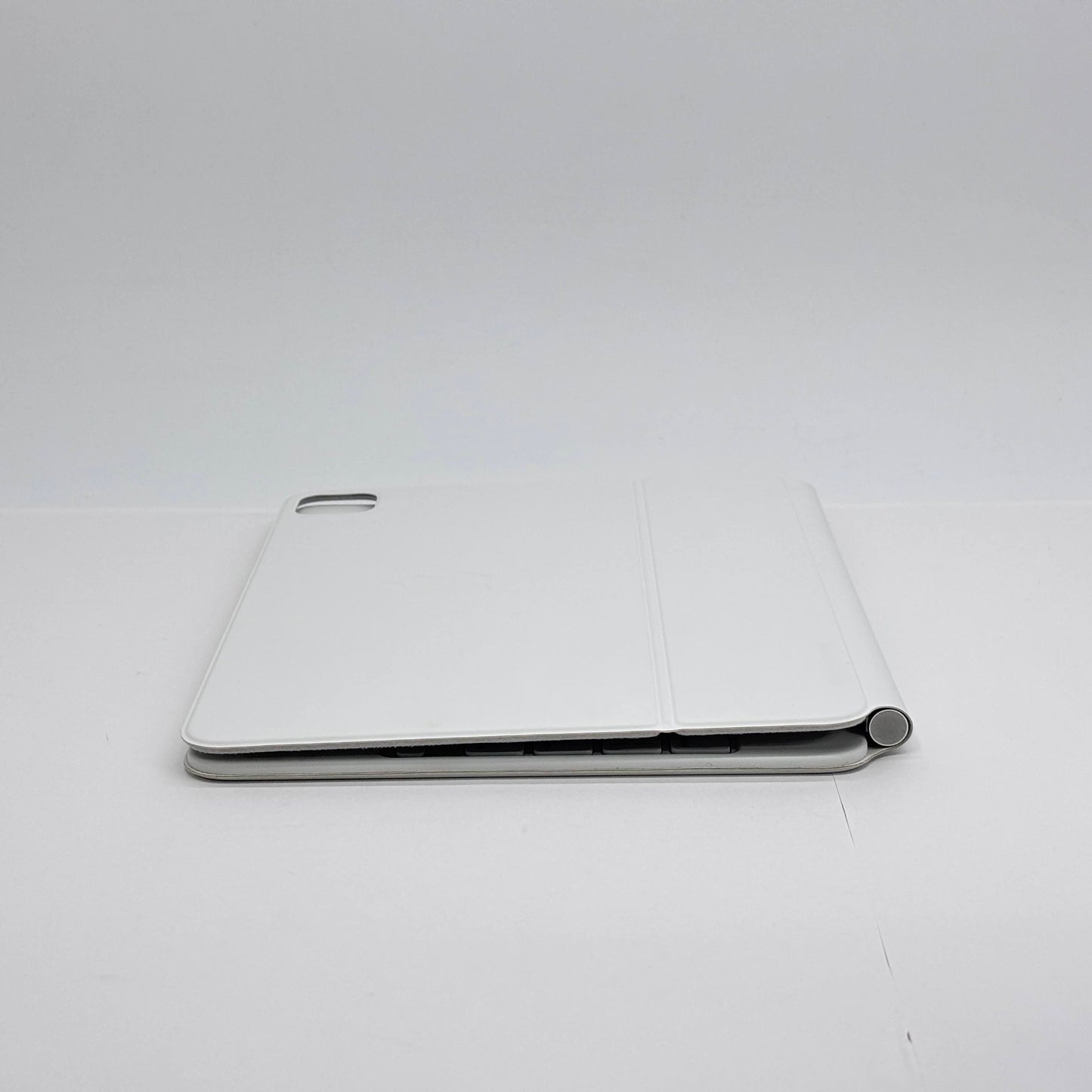 Apple iPad Magic Keyboard MJQJ3LL/A ホワイト 英語(US)【C8201-60】