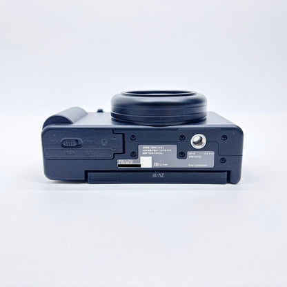 美品 SONY VLOGCAM ZV-1F シューティンググリップキット GP-VPT2BT コンパクトデジタルカメラ ブラック【C8498-60】