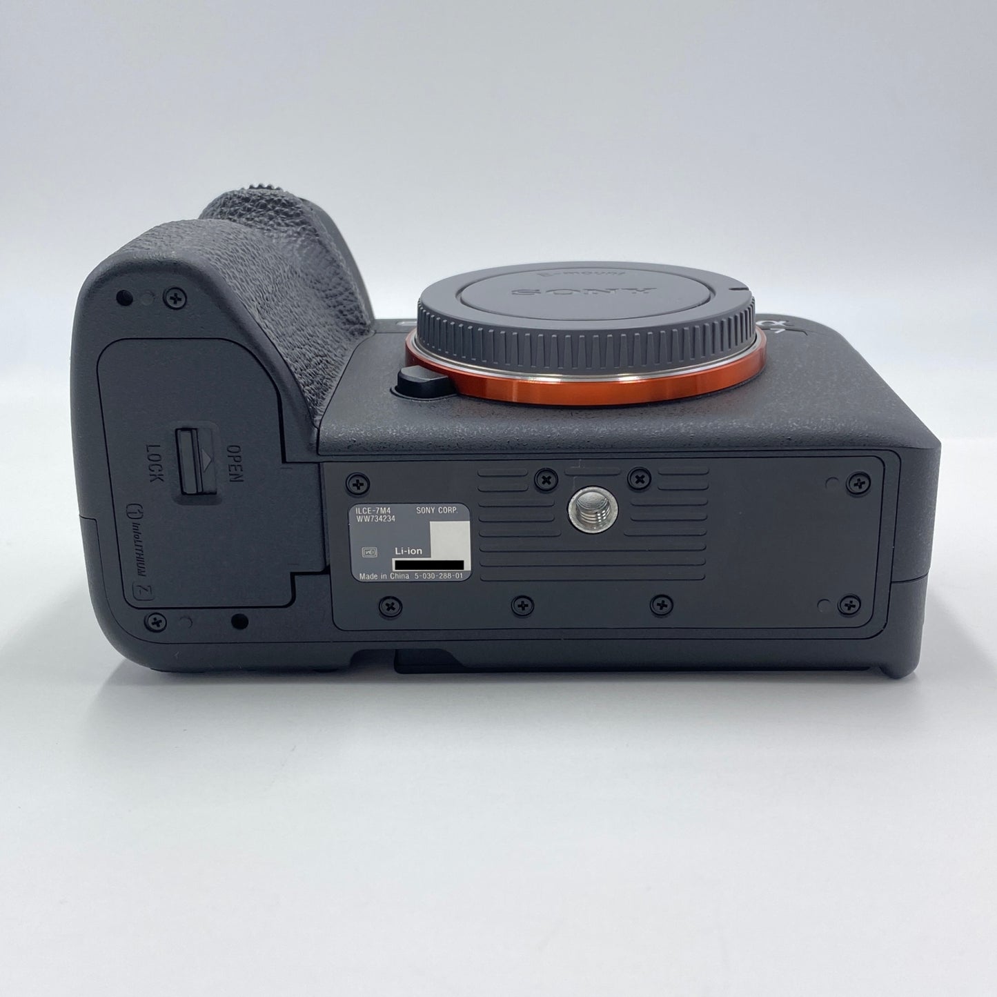美品 ソニー SONY α7 IV ILCE-7M4 付属品完備 シャッター回数810回【C5202】