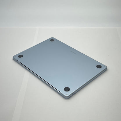 美品 新品同様 MacBook Air 13.6インチ M4チップ 16GB 512GBストレージ Liquid Retinaディスプレイ MC6U4J/A スカイブルー バッテリー最大容量100% 【C5457-80】限定保証有効期限：2026年7月16日