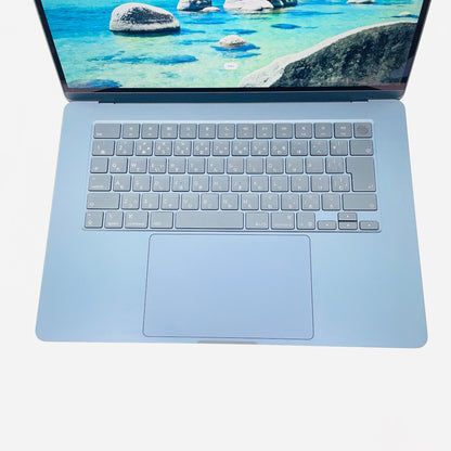 新品同様 美品 Apple Macbook Air 15インチ 2025 M4 メモリ16GB SSD256GB ミッドナイト MW1L3J/A バッテリー最大容量100%【C4841-80】