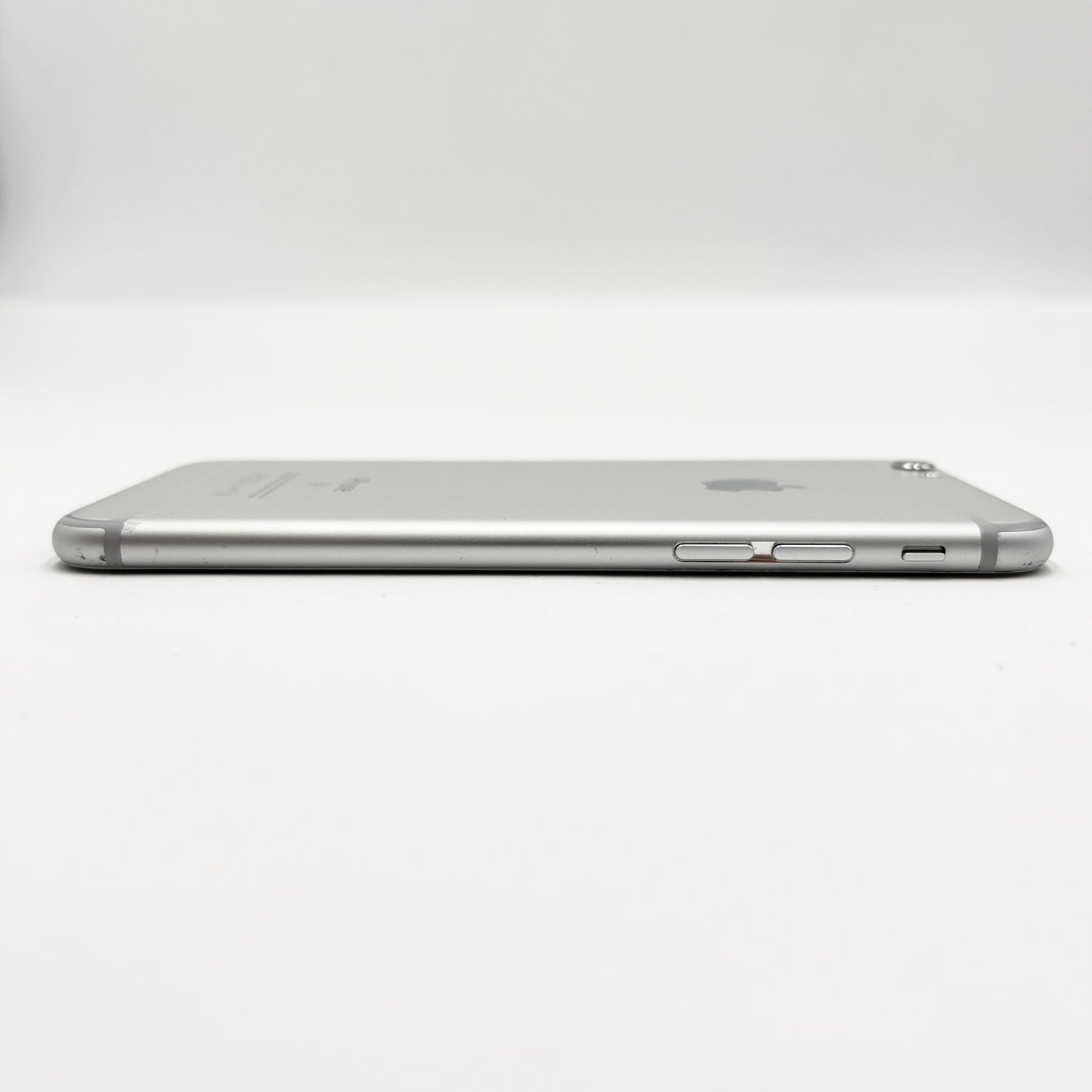 iPhone 6s 64GB シルバー MKQP2J/A バッテリー最大容量83% 【C8526-C】
