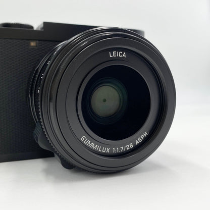 ライカ Leica Q2 TYPE 4889　コンパクトデジタルカメラ 【C4891】