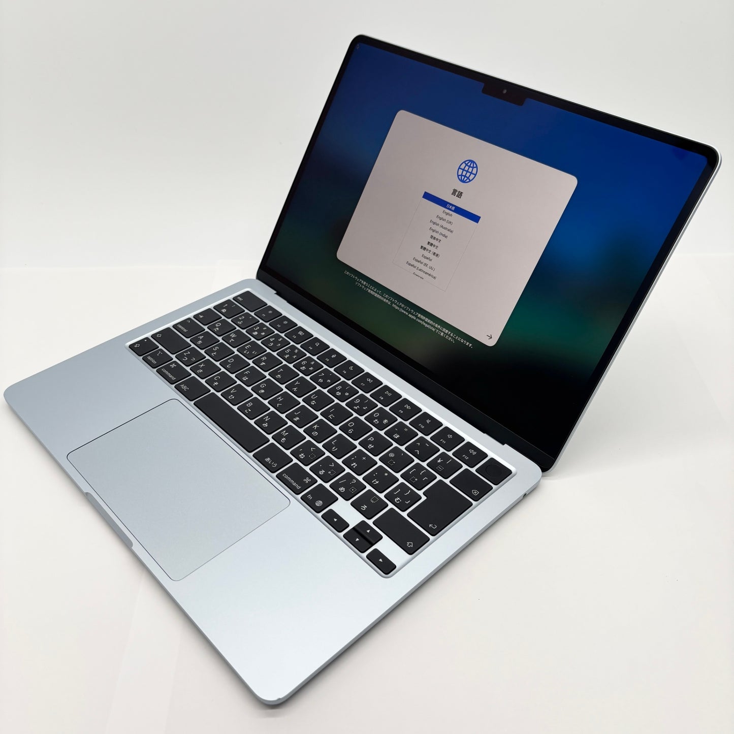 美品 Apple MacBookAir 13インチ M5 16GB 512GB バッテリー最大容量100% スカイブルー【C8380-80】