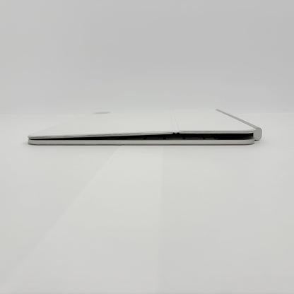 美品 Apple iPad Magic Keyboard 英語(US) ホワイト  iPad Pro 13インチ（M4/M5）対応 MWR43LL/A A2974 【C9271-80】