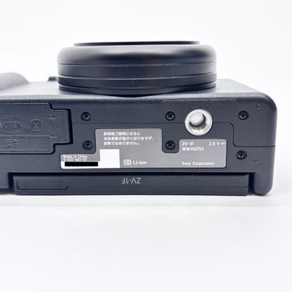 美品 SONY VLOGCAM ZV-1F シューティンググリップキット GP-VPT2BT コンパクトデジタルカメラ ブラック【C8498-60】