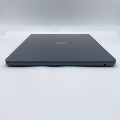 バッテリー最大容量100% 新品同様 美品 MacBook Air 13インチ M4 2025 10C CPU/10C GPU 16GB 256GB 充放電回数4回 C3885 80サイズ発送