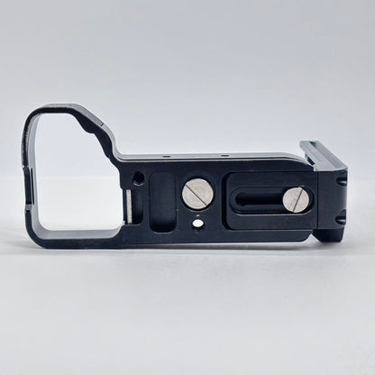 SmallRig スモールリグ LCS2417B Lブラケット Sony α7RIV・α9II専用【C8258-C】