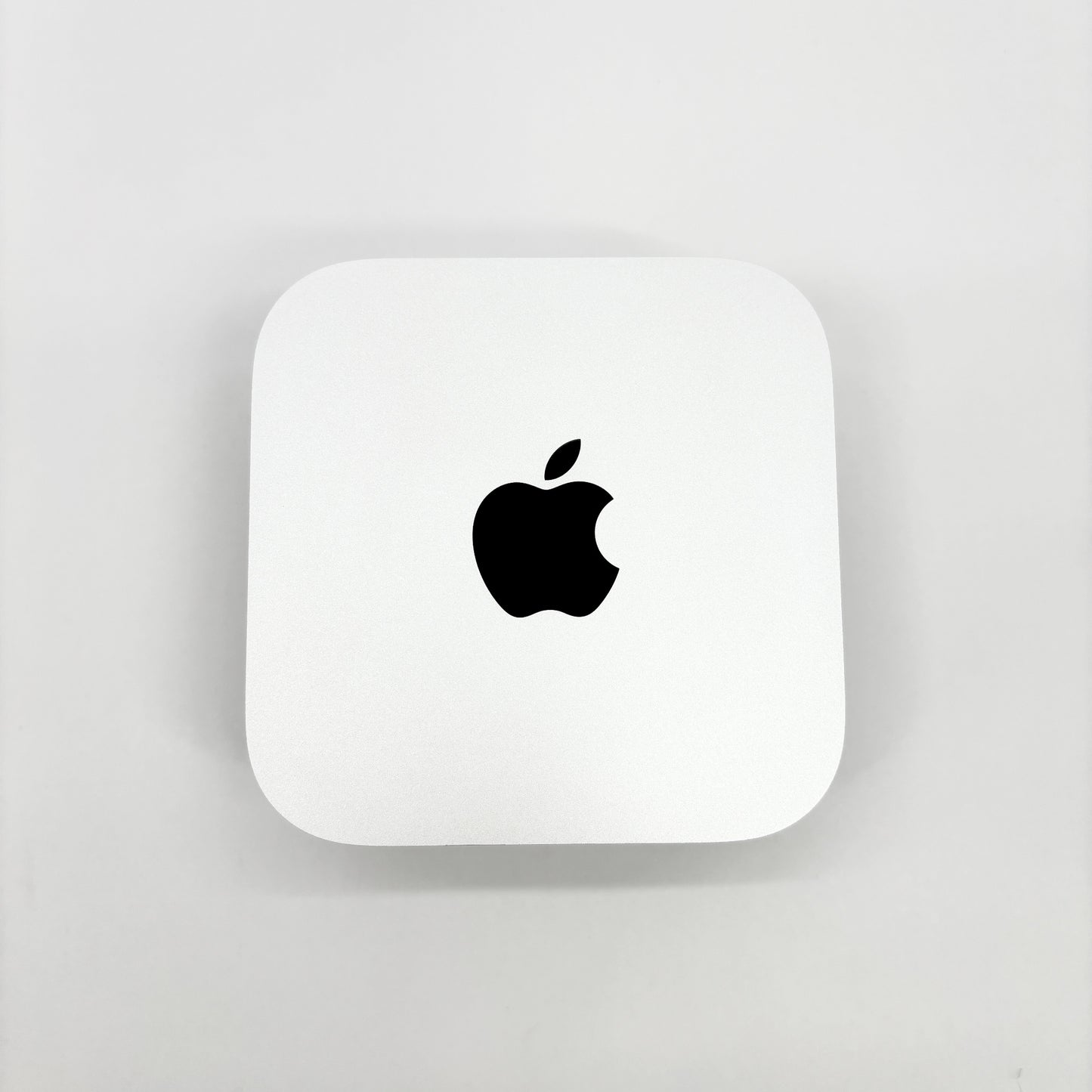 美品 Apple Mac mini 2024 M4 24GB 512GB 充電ケーブル付属【C8694-60】