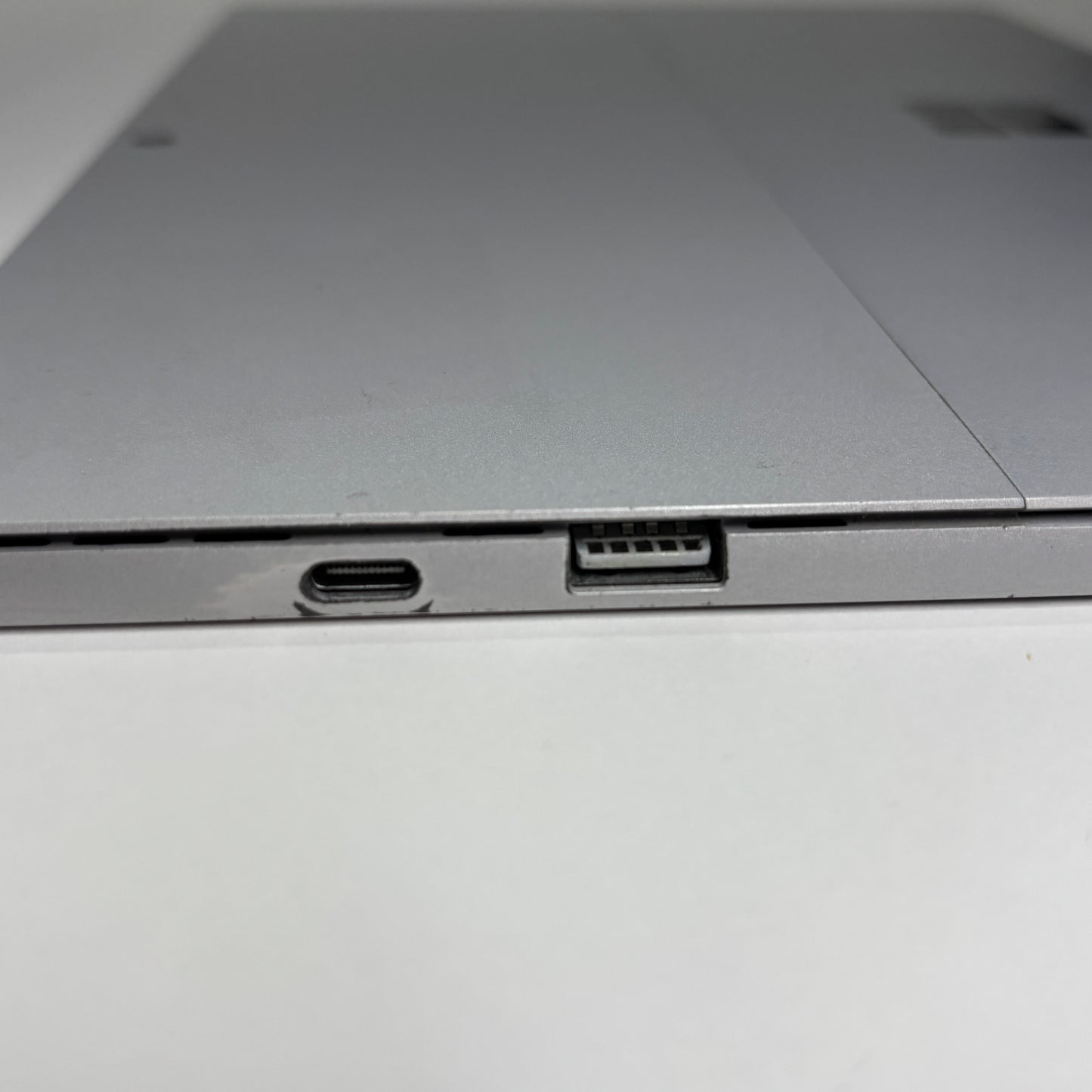 Microsoft surface pro7 i5 1035G4 8GB 256GB SSD Windows11Home バッテリー最大容量85%【C5317-60】