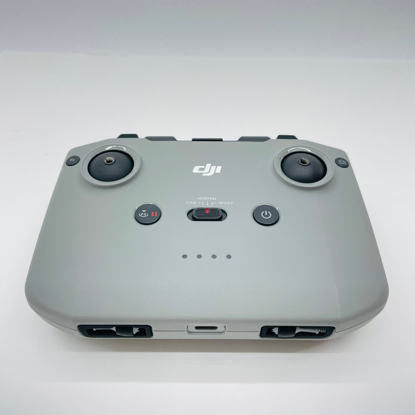 ジャンク DJI Mini 2 SE Fly More コンボ	【C3549-80】