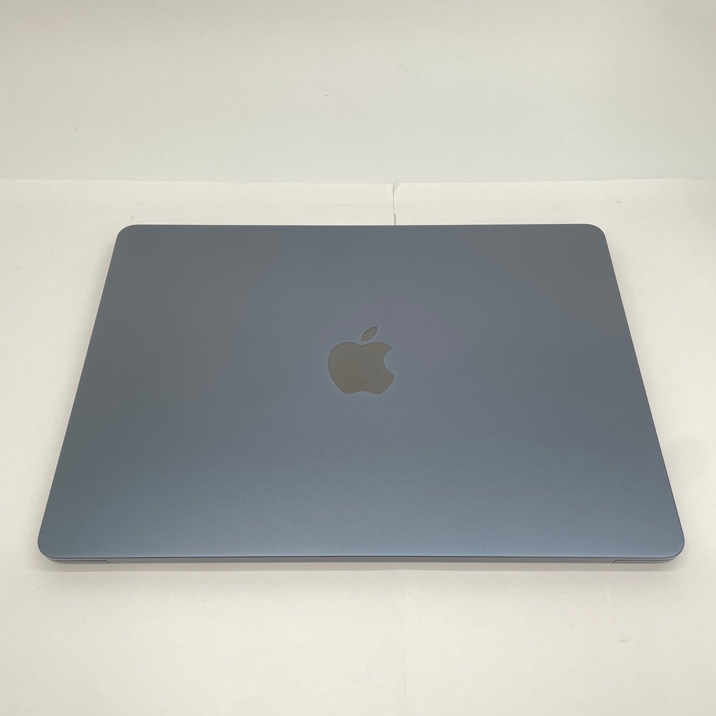 新品同様 美品 Apple MacBook Air 13インチ  M4 24GB 512GB ミッドナイト充放電回数3回 バッテリー最大容量100% 【C6444-80】