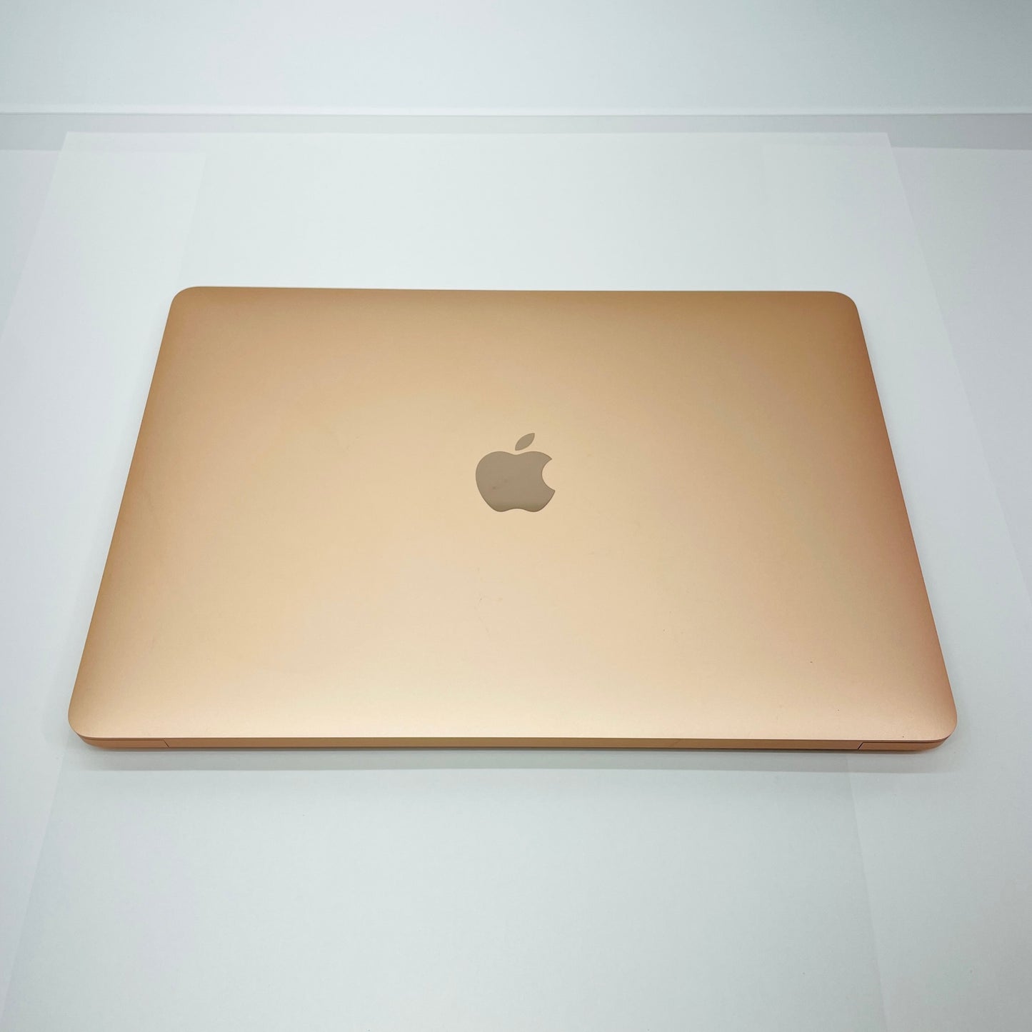 Apple MacBook Air Retina 13インチ 2020 1.1GHZ クアッドコア i5 8GB 256GB 【C4585-80】