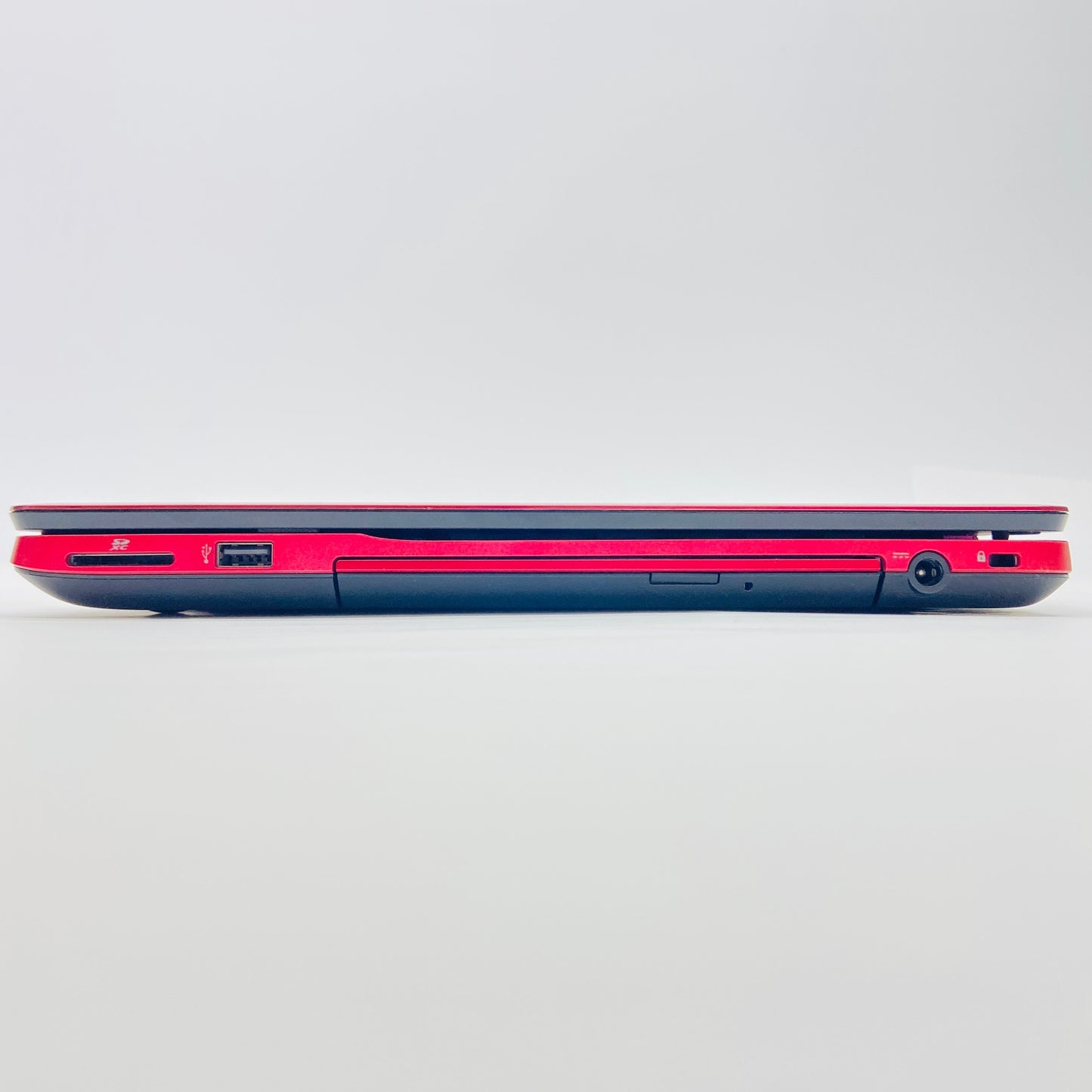 富士通 LIFEBOOK AH45/A3 Core i3-6100U 4GB HDD 1TB Windows 10 Home【C4334-80】