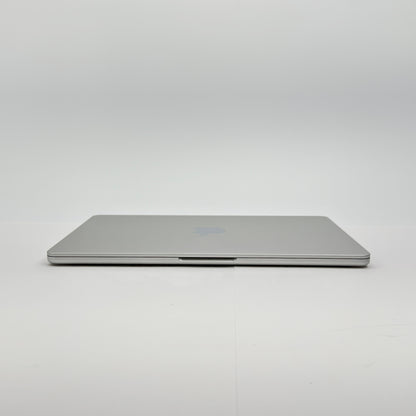 美品 Apple MacBook Air 13インチ 2026 MDH74J/A M5 16GB 512GB シルバー  バッテリー最大容量100%【C7842-80】