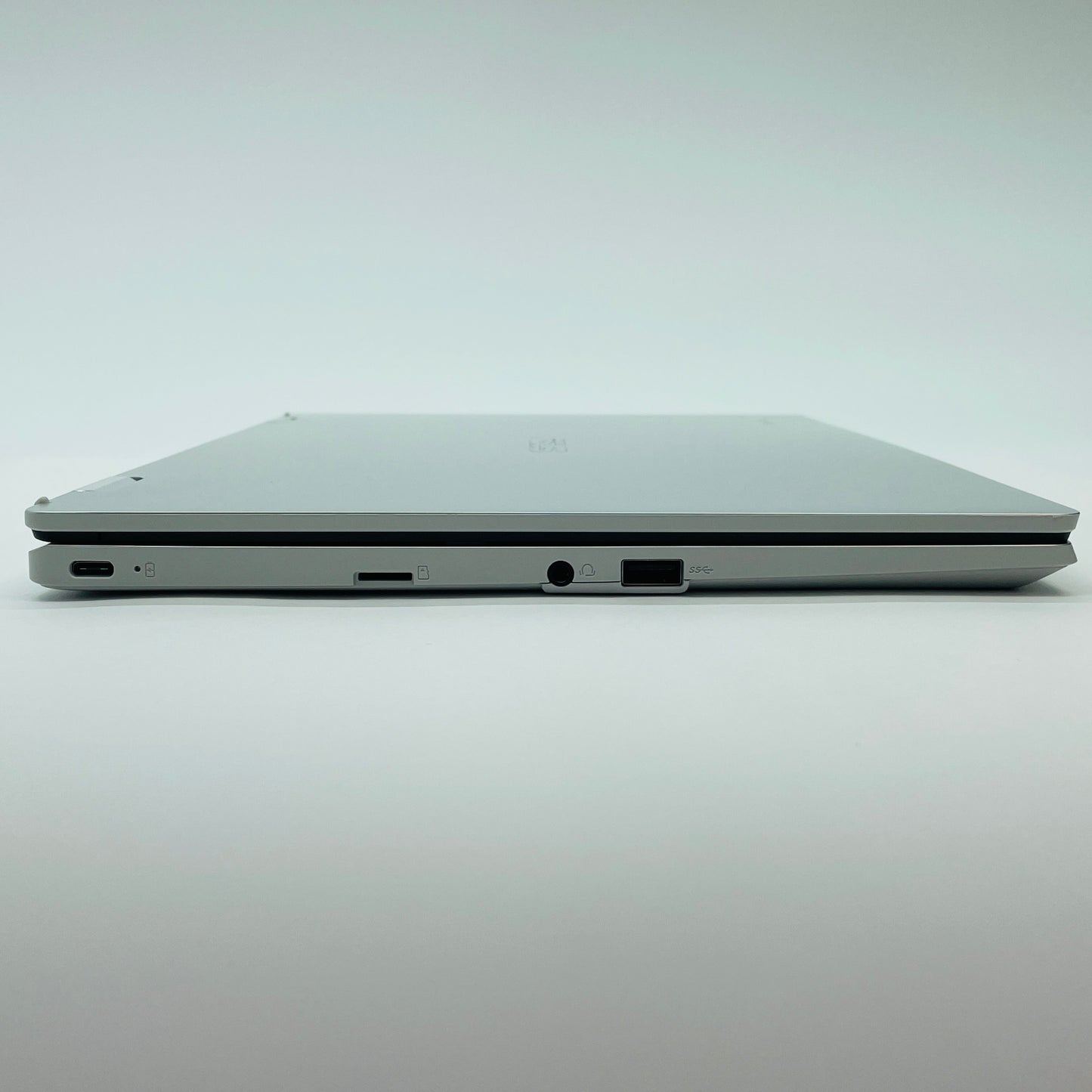 美品 ASUS chromebook CM1400FX AMD 3015Ce with Radeon Graphics 8GB eMMC 64GB 【C4720-80】