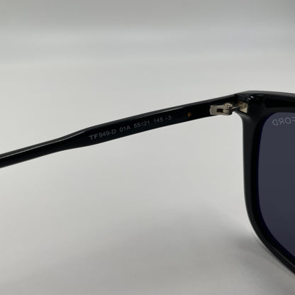 美品 未使用 TOM FORDトムフォード サングラス　TF949-D/01A 【C5049-60】